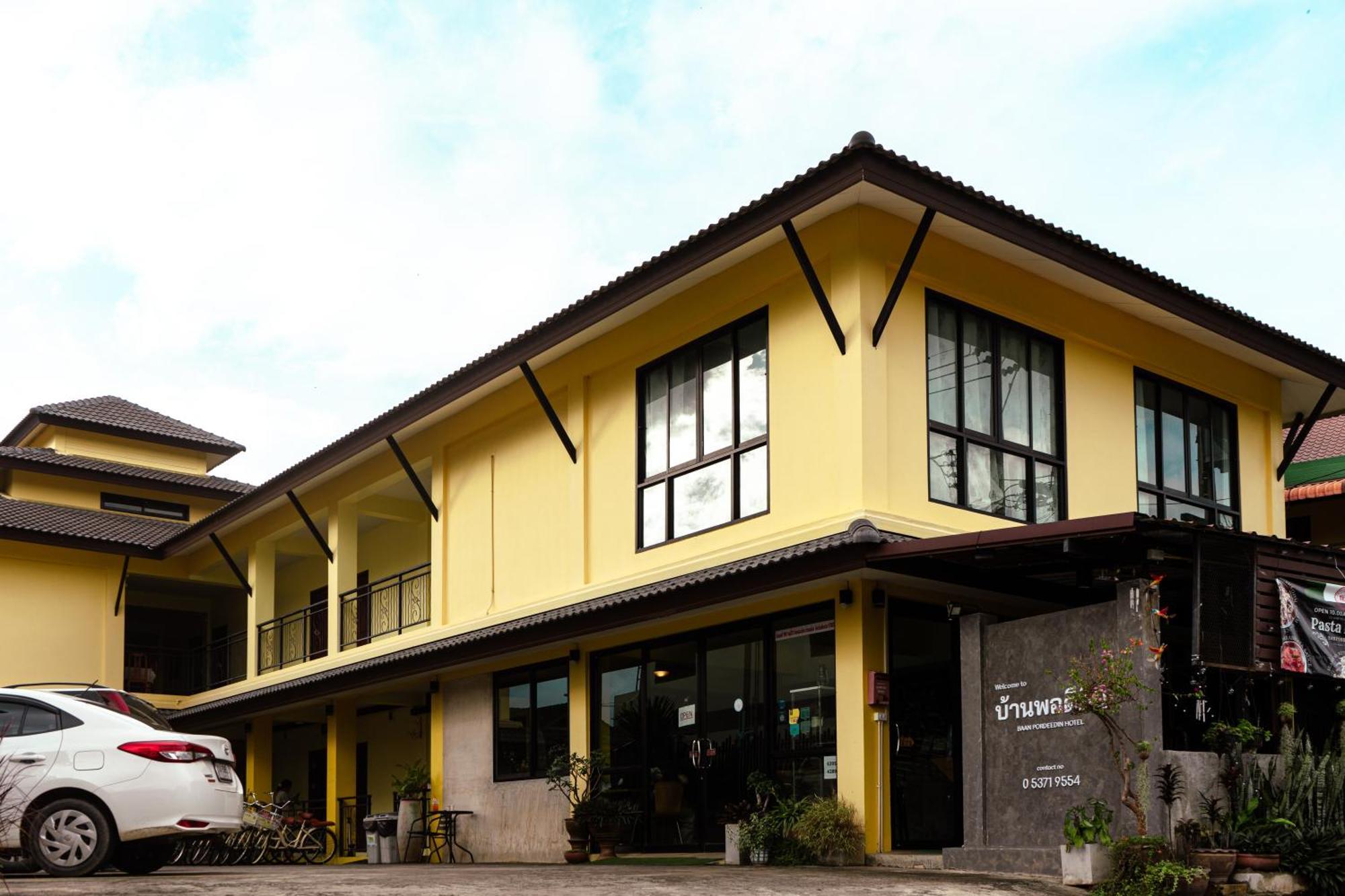 Hotel Baan Pordeedin à Chiang Rai Extérieur photo