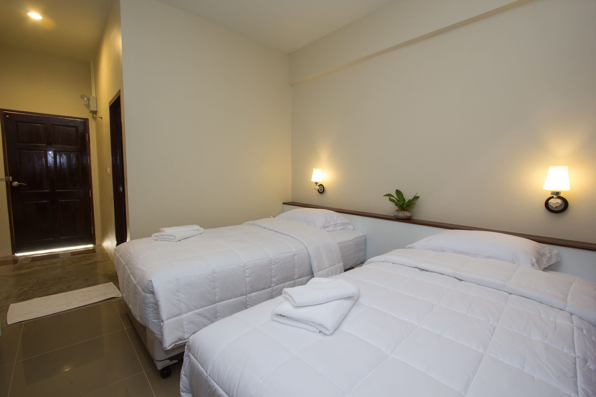 Hotel Baan Pordeedin à Chiang Rai Extérieur photo