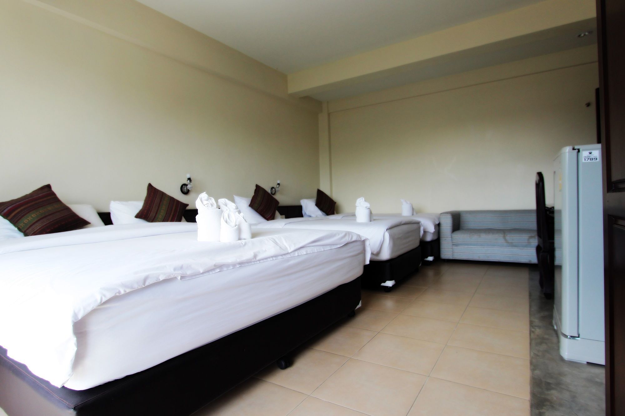 Hotel Baan Pordeedin à Chiang Rai Extérieur photo