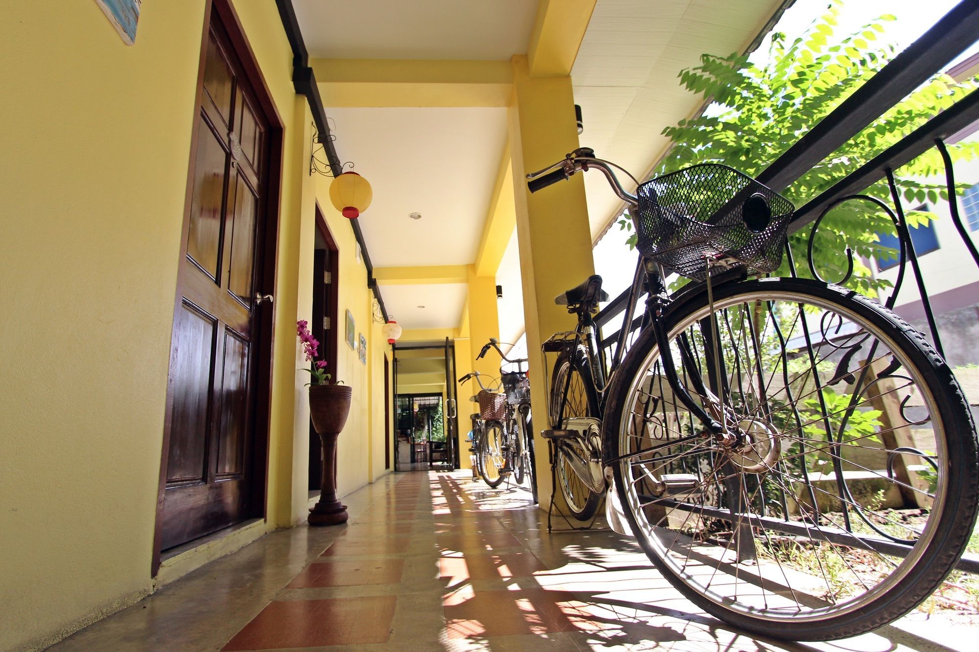 Hotel Baan Pordeedin à Chiang Rai Extérieur photo