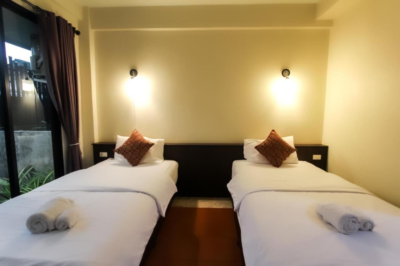 Hotel Baan Pordeedin à Chiang Rai Extérieur photo